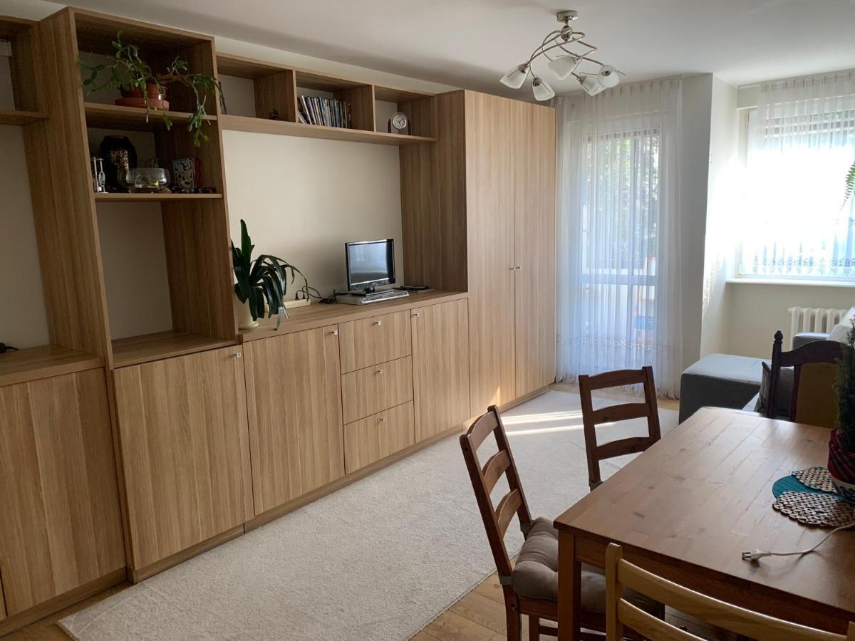 Comfort Corner Apartment *